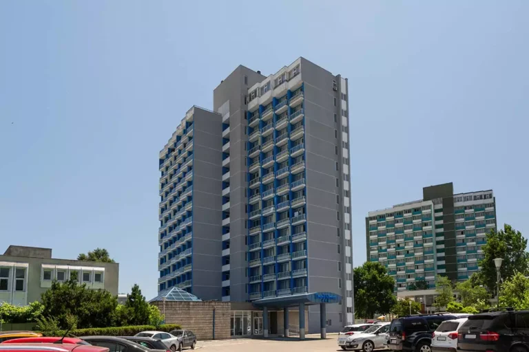 Hotel Sirena Saturn