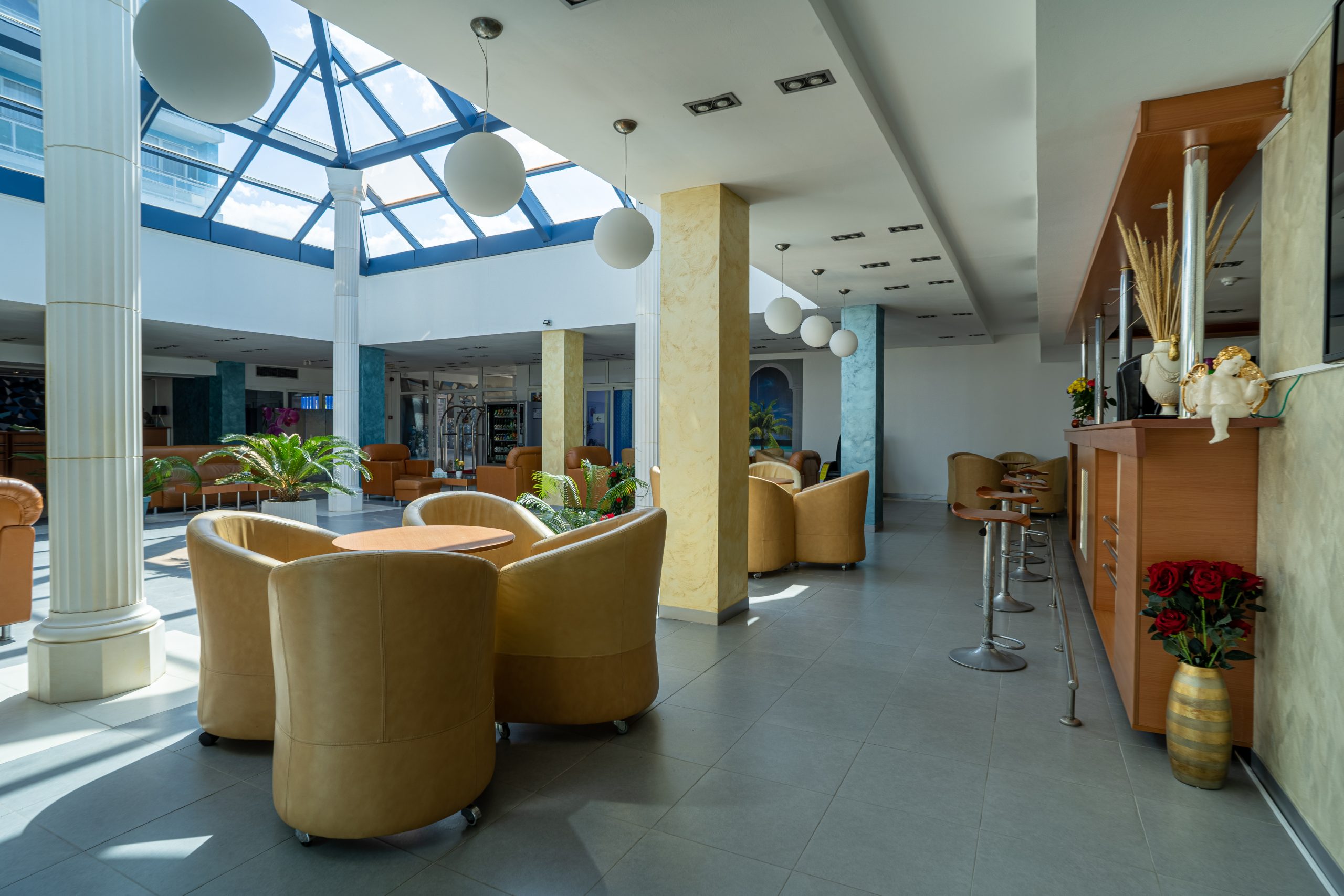 Lobby și zonă de relaxare la Hotel Sirena